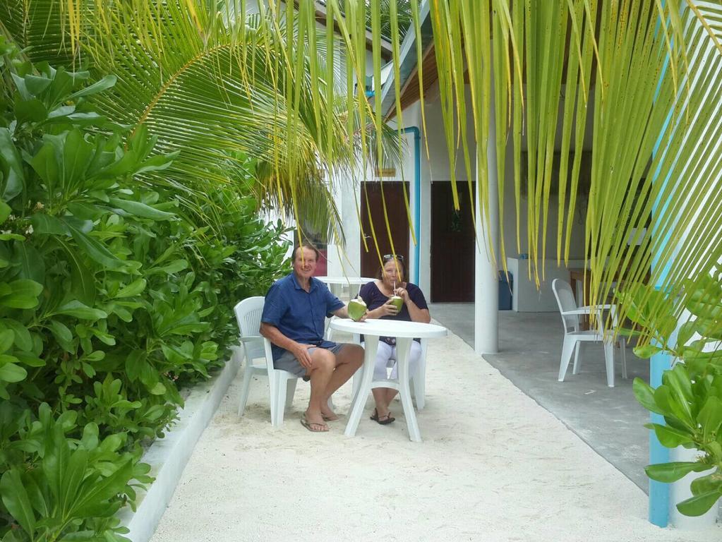 Sunrise Inn Thoddoo Exterior foto