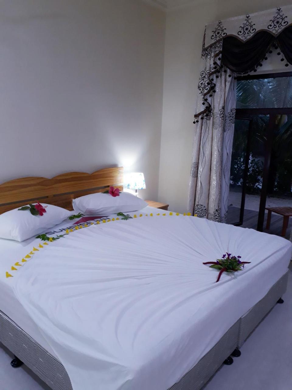 Sunrise Inn Thoddoo Exterior foto